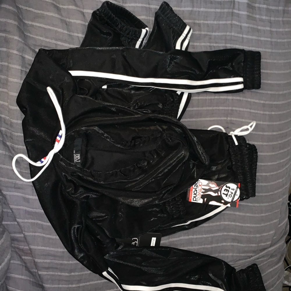 Cute NWT Matching Set🤩 - Picture 5 of 6